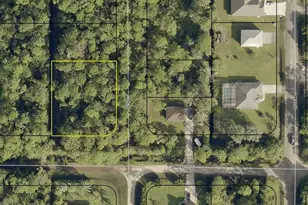 9325 107th Ct, Vero Beach, FL 32967 - Photo 1