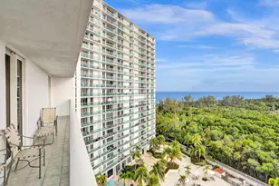 100 Bayview Dr, Sunny Isles Beach, FL 33160 - Photo 4