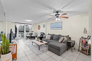 896 N Federal Hwy, Lantana, FL 33462 - Photo 2