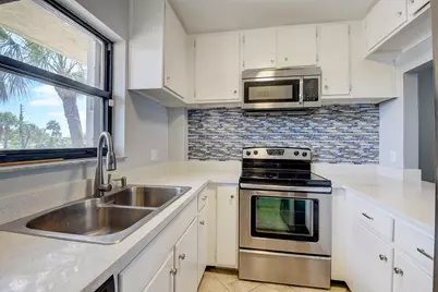 890 N Federal Highway, Unit #206, Lantana, FL 33462 - Photo 8