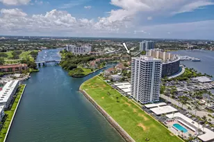 123 Lakeshore Dr, North Palm Beach, FL 33408 - Photo 2