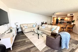 2800 N Ocean Dr, Singer Island, FL 33404 - Photo 4