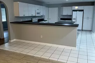 145 SW Hawthorne Cir, Port Saint Lucie, FL 34953 - Photo 20