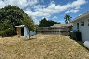 201 NE Solida Cir, Port Saint Lucie, FL 34983 - Photo 4