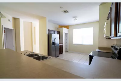 209 Round Man Street, Leesburg, FL 34748 - Photo 6