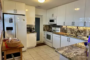 728 Ridge Rd, Lantana, FL 33462 - Photo 2