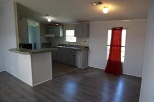 817 E 7th St, Pahokee, FL 33476 - Photo 8