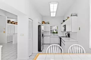 5142 Lake Catalina B Dr Unit, Boca Raton, FL 33496 - Photo 12