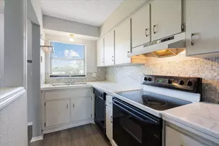 1300 Seaway Dr, Fort Pierce, FL 34949 - Photo 8