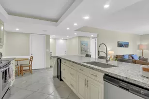 450 Egret Cir, Delray Beach, FL 33444 - Photo 8