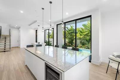 201 SE 4th Avenue, Delray Beach, FL 33483 - Photo 12