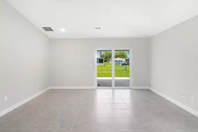 15 Jacaranda Lane, Port Saint Lucie, FL 34952 - Photo 12