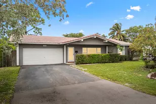 7503 NW 42nd St, Coral Springs, FL 33065 - Photo 1