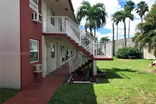 2915 Plunkett St, Hollywood, FL 33020 - Photo 2