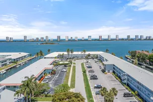 117 Lehane Terrace, North Palm Beach, FL 33408 - Photo 2