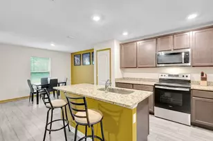 115 SW S Wakefield Cir, Port Saint Lucie, FL 34953 - Photo 12