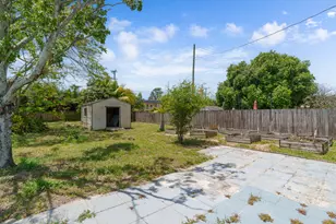 3180 Carol Ave, Palm Springs, FL 33461 - Photo 34
