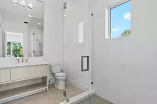 8 Leeward Cir, Tequesta, FL 33469 - Photo 22