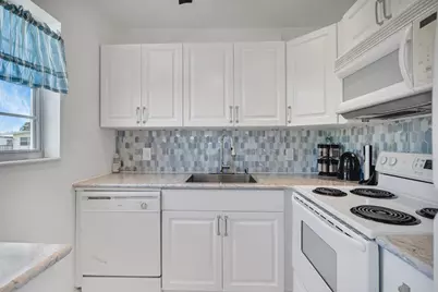 376 Markham Q, Deerfield Beach, FL 33442 - Photo 1