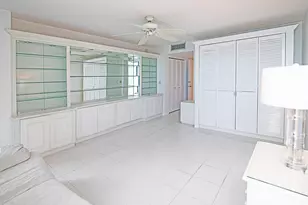 5540 N Ocean Dr, Singer Island, FL 33404 - Photo 14