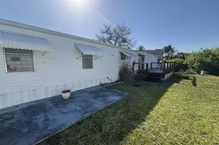 5381 SW 35th St, Davie, FL 33314 - Photo 6