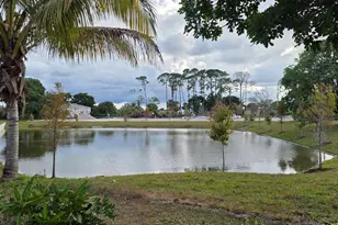 7112 Pine Manor Dr, Lake Worth, FL 33467 - Photo 2