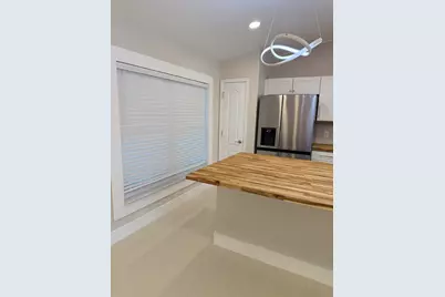 2118 NE 22nd Place, Cape Coral, FL 33909 - Photo 4