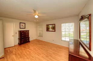 545 Covered Bridge Blvd, Lake Worth, FL 33467 - Photo 10