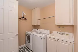 35 Harbour Isle Dr W, Fort Pierce, FL 34949 - Photo 20