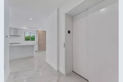 485 E Royal Palm Road, Unit #204, Boca Raton, FL 33432 - Photo 8