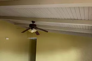 452 Glenwood Dr, West Palm Beach, FL 33415 - Photo 2