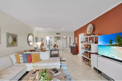 730 Greensward Court, Unit #107-J, Delray Beach, FL 33445 - Photo 12