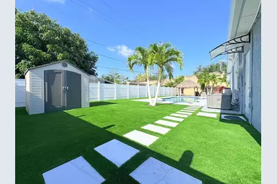 1034 Almeria Road, West Palm Beach, FL 33405 - Photo 14