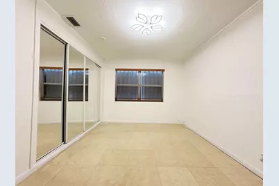 1034 Almeria Road, West Palm Beach, FL 33405 - Photo 10