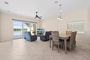 154 Berenger Walk, Royal Palm Beach, FL 33414 - Photo 18