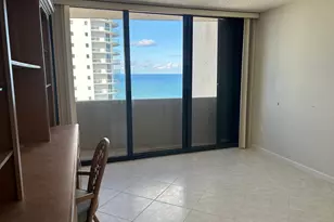 4200 N Ocean Dr, Singer Island, FL 33404 - Photo 14