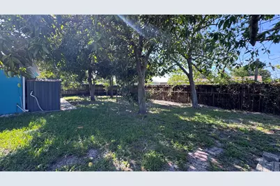 629 Troy Boulevard, West Palm Beach, FL 33409 - Photo 30