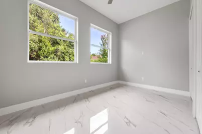 660 NE Moss Rose Place, Port Saint Lucie, FL 34983 - Photo 14