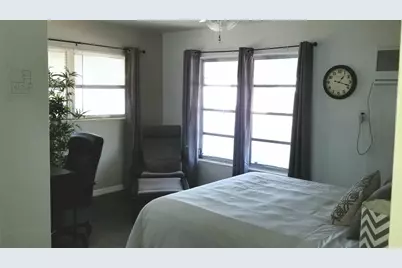1000 NE 17th Court, Fort Lauderdale, FL 33305 - Photo 10