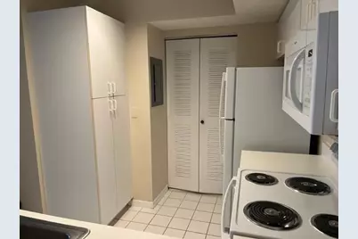 1590 S 42nd Circle, Unit #310, Vero Beach, FL 32967 - Photo 18