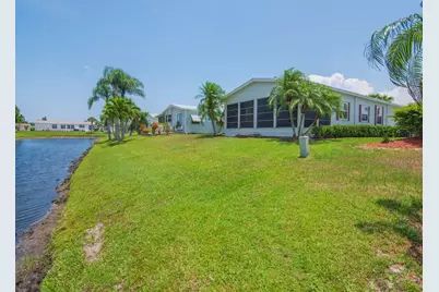8471 Schefflera Court, Port Saint Lucie, FL 34952 - Photo 8