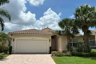 360 NW Shoreline Circle N, Port Saint Lucie, FL 34986 - Photo 1