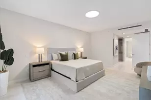 220 SE Mizner Blvd, Boca Raton, FL 33432 - Photo 10
