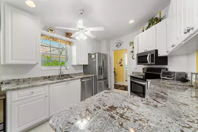 1056 SW Balmoral Trace, Stuart, FL 34997 - Photo 8