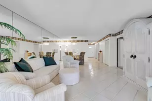 7 Stratford Dr Unit, Boynton Beach, FL 33436 - Photo 8