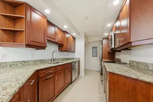 3000 N Ocean Dr, Singer Island, FL 33404 - Photo 4