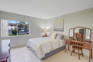 331 Knotty Pine Cir, Greenacres, FL 33463 - Photo 26