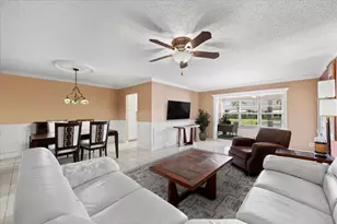 1422 High Point Way NW, Delray Beach, FL 33445 - Photo 2