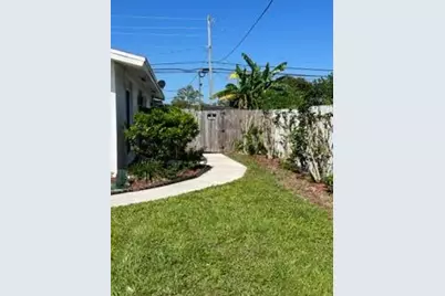 2503 Chesterfield Drive, Fort Pierce, FL 34982 - Photo 24
