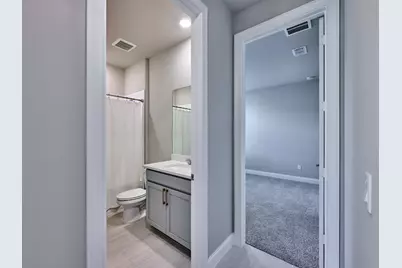 8960 Dahlia Circle, Port Saint Lucie, FL 34986 - Photo 8